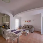 Dúplex con jardín y buenas vistas